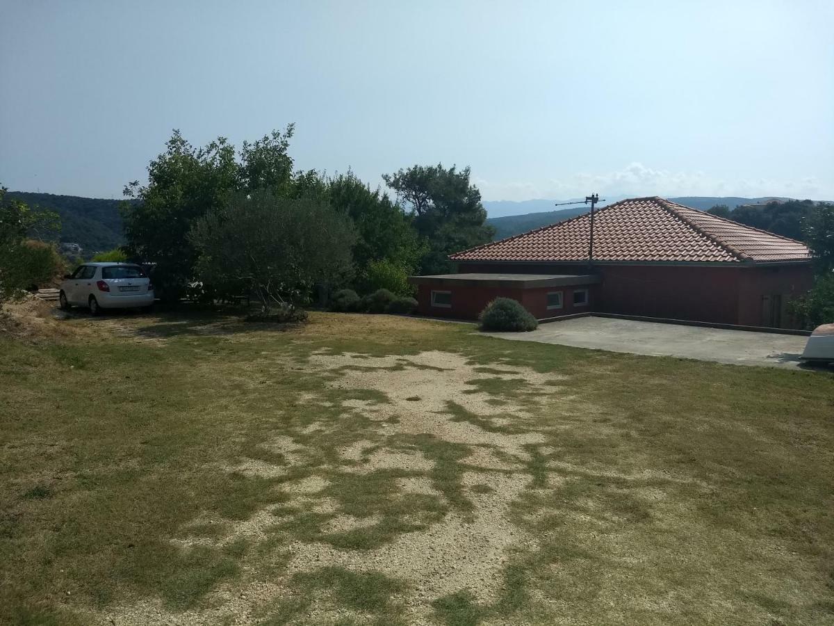 Tariba * Supetarska Draga